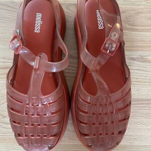 Melissa possession Plato size 8- NEW with box